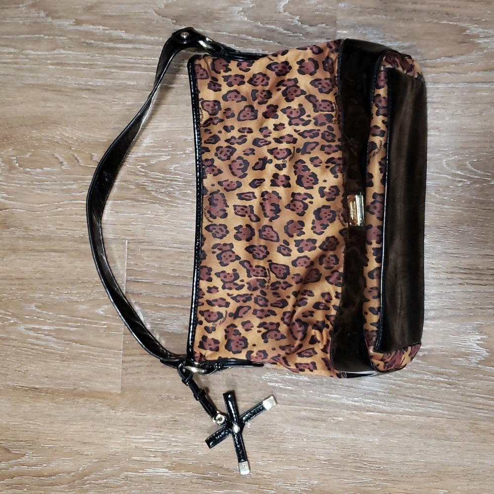 Liz Claiborne Leopard Print Shiny Patent Hobo Shoulder Bag Contemporary Modern